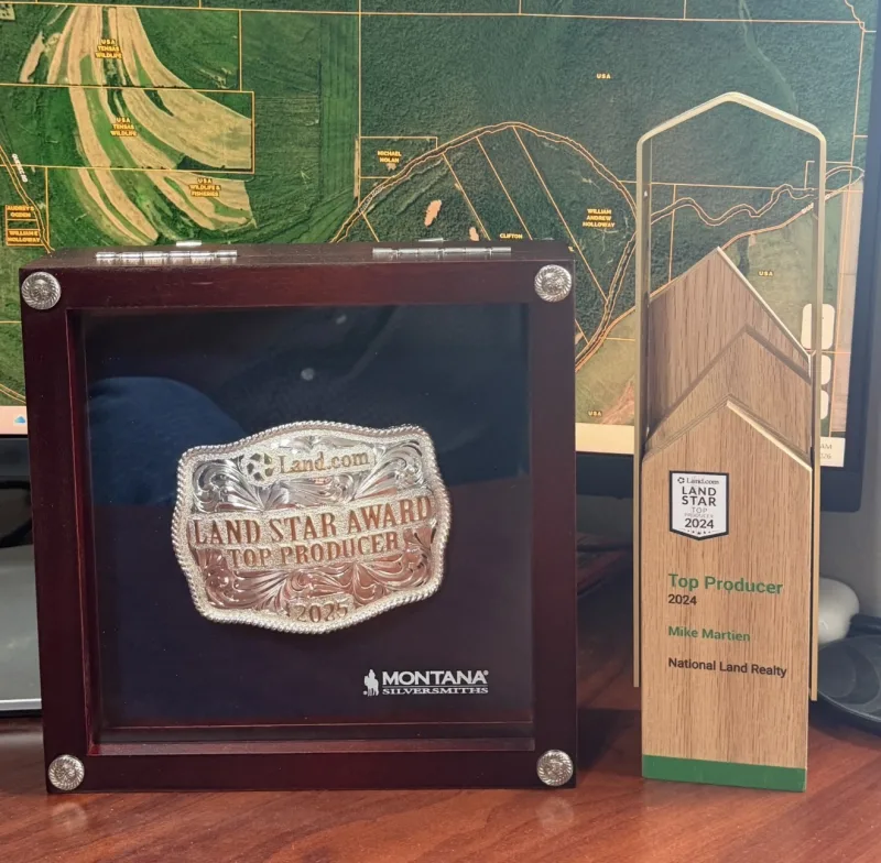 Land industry award earned by Mike Martien